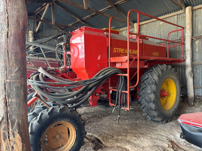 105 veb93d40615