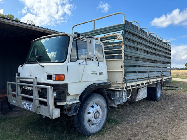 3 v81